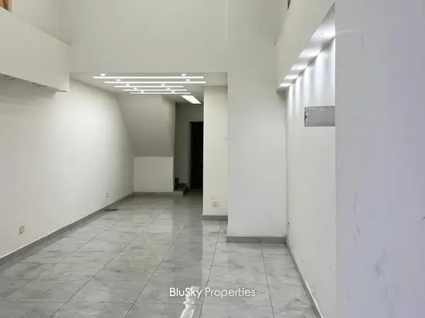 Shop 60m² for Rent in Jal El Dib