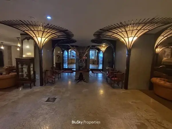 Hotel 4700m² for Sale in Jounieh