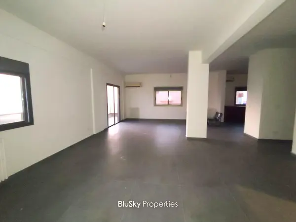 Apartment 270m² Sea View for Rent in Kaslik