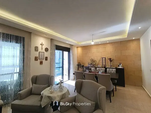 Apartment 150m² Mountain View for Sale in Kfaryassine