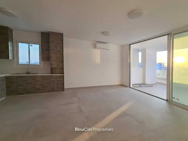 Apartment 100m² Terrace for Sale in Larnaca