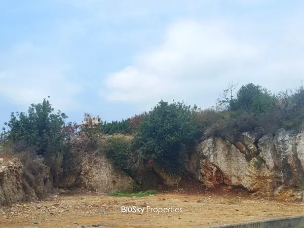 Land 750m² for Rent in Maameltein