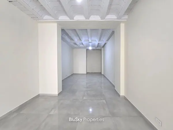 Shop 100m² Terrace for Rent in Mansourieh