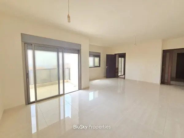 Apartment 190m² with Mountain View for Sale in Mansourieh