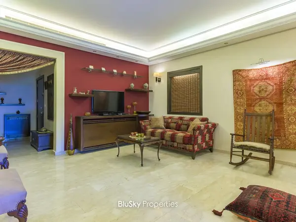 Apartment 200m² Mountain View for Sale in Mansourieh