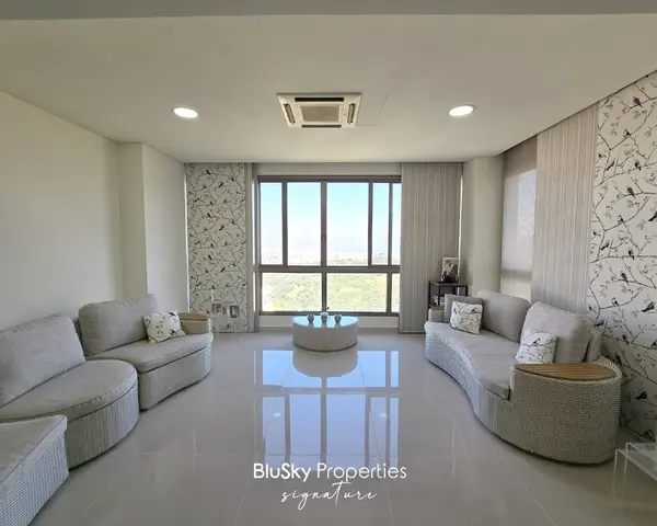 Apartment 202m² with Sea View for Sale in Mansourieh