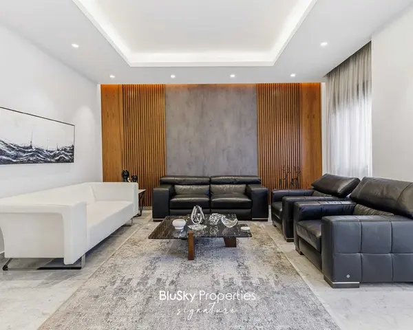 Apartment 204m² for Sale in Mansourieh