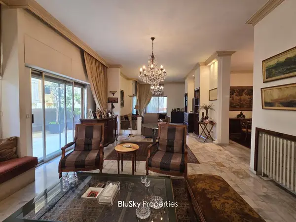 Apartment 240m² Terrace for Sale in Mansourieh
