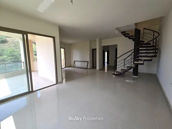 Duplex 300m² Balcony for Sale in Mansourieh