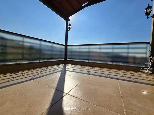 Duplex 400m² Mountain View for Sale in Mansourieh