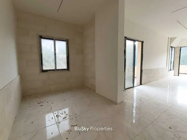 Duplex 400m² Balcony for Sale in Mastita