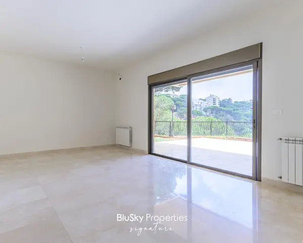 Apartment 170m² Garden for Sale in Mar Chaaya