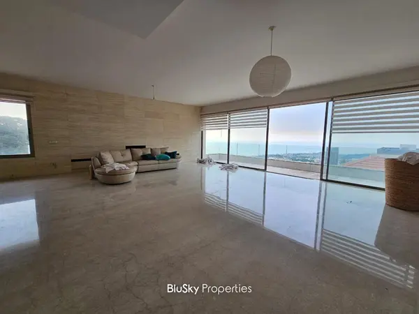 Duplex 420m² Terrace for Sale in Mtaileb