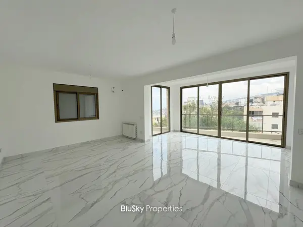 Apartment 130m² with Terrace for Sale in Qonnabet Broumana