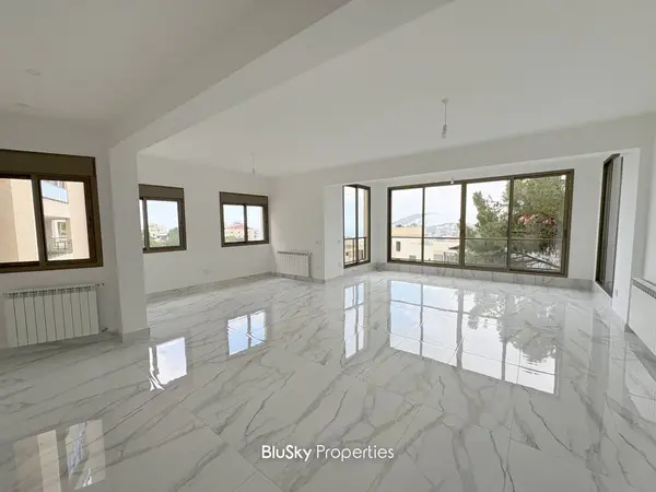 Apartment 180m² with Terrace for Sale in Qonnabet Broumana