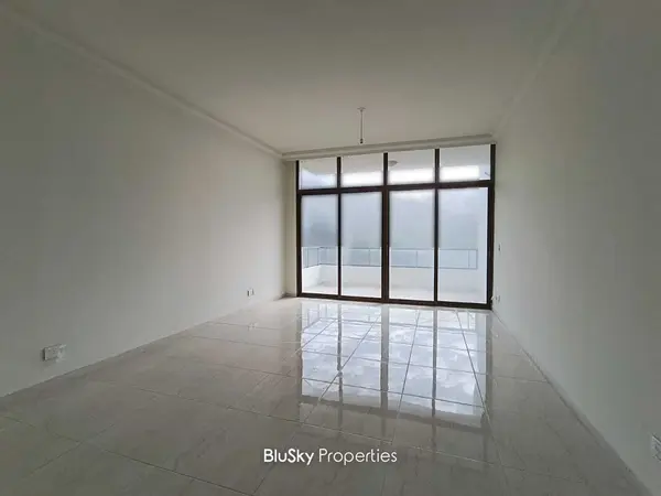 Apartment 135m² Sea View for Sale in Safra