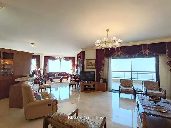 Triplex 400m² Terrace for Rent in Sahel Alma