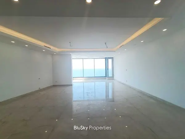 Duplex 420m² Sea View for Sale in Sahel Alma
