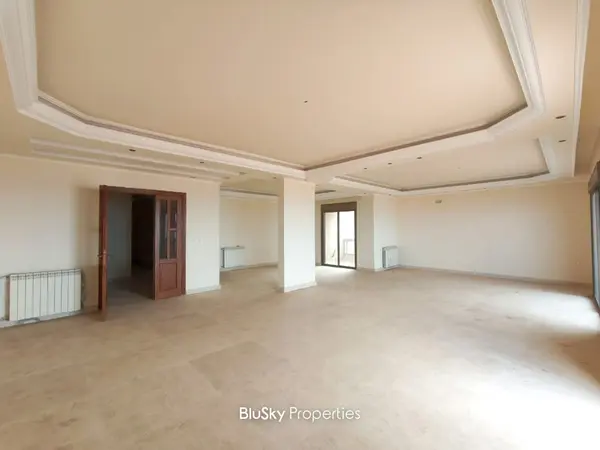 Apartment 550m² with Sea View for Sale in Sahel Alma