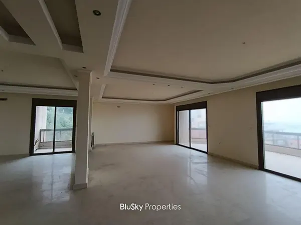Duplex 550m² Sea View for Sale in Sahel Alma