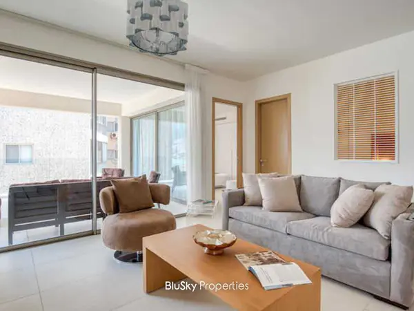 Chalet 120m² Sea View for Rent in Tabarja