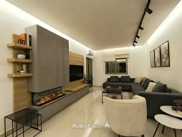 Apartment 120m² Terrace for Sale in Tabarja