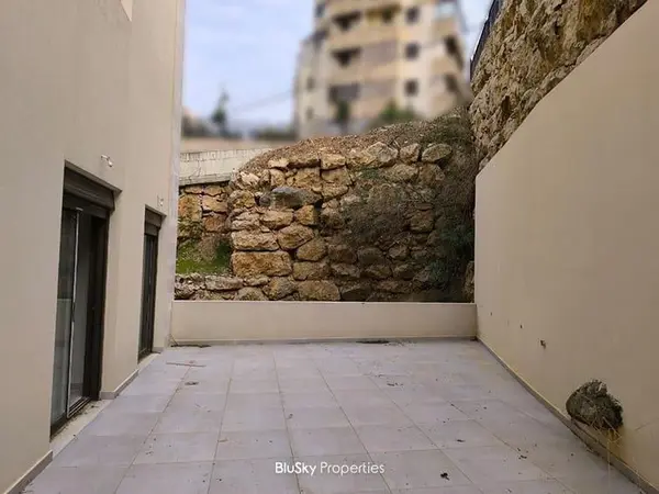 Apartment 145m² Terrace for Sale in Tilal Ain Saadeh