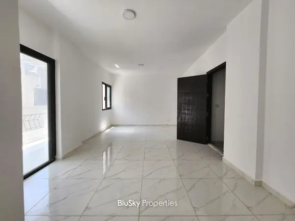 Apartment 100m² for Sale in Zouk Mosbeh