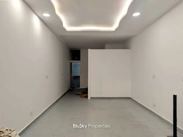 Shop 70m² for Rent in Zouk Mosbeh