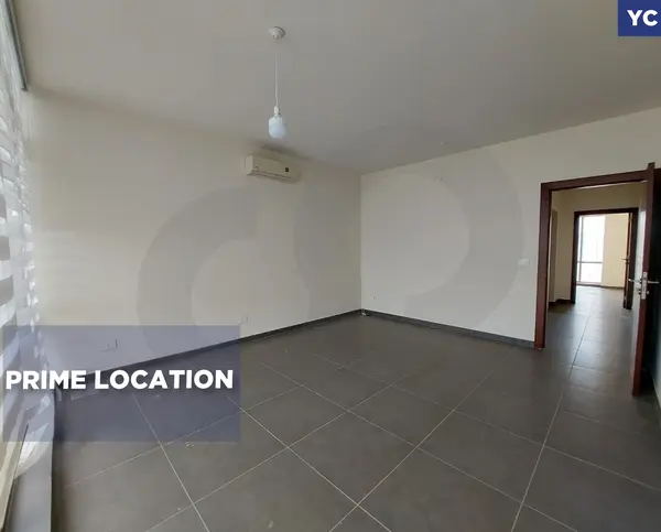 RENTAL OFFICE/strategic location close to all services/JBEIL