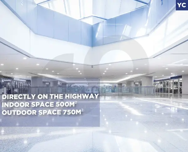 Showroom for Rent/Directly on the Highway/Directly on the Highway/AAMCHIT,JBEIL