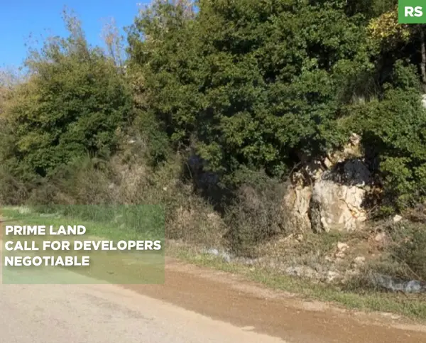 PRIME LAND IN RAYFOUN,KESEROUAN / Excellent road accessibility