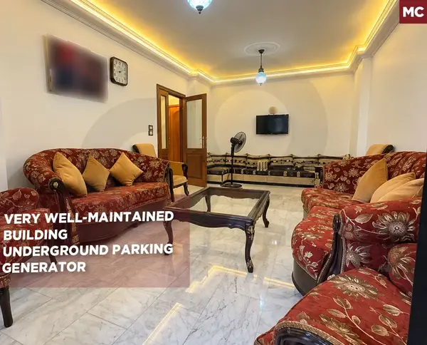 Well-maintained Building/prime location/Generator/ras el nabeh,beirut