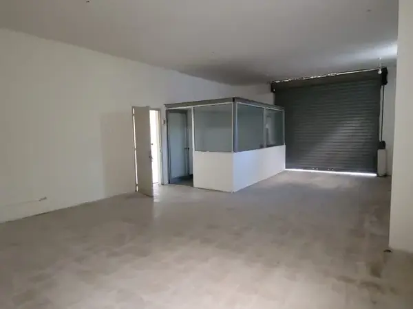 Warehouse for Sale in Qartaboun