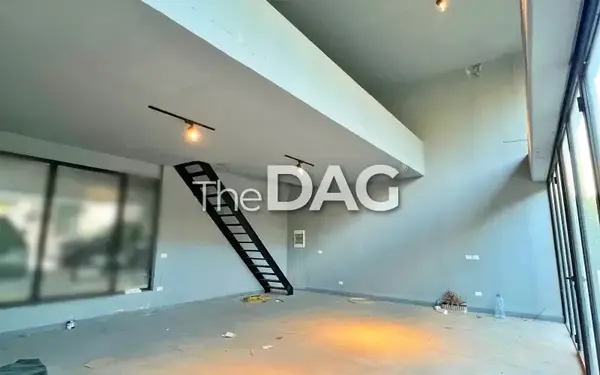Prime Location 150 sqm Shop for Rent in Badaro