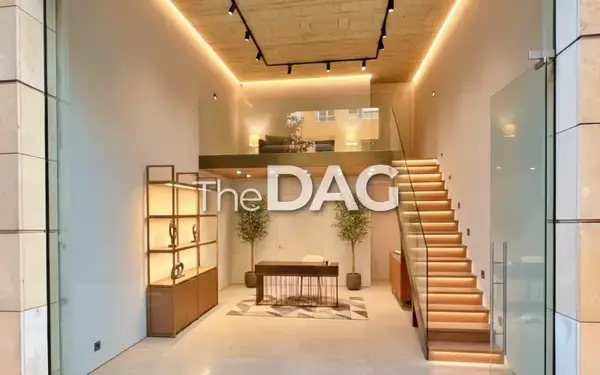 Prime 189 SQM Shop for Rent or Sale in Downtown