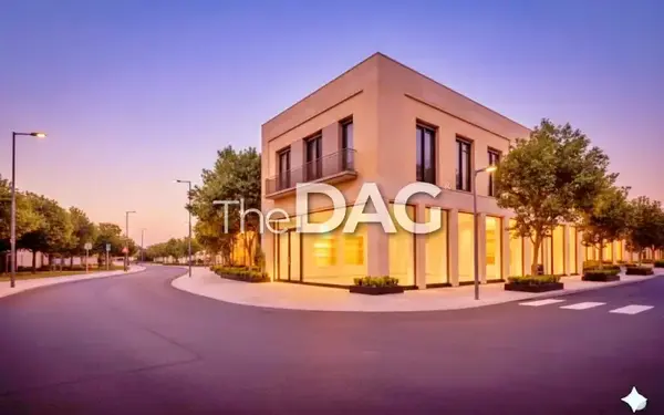 Prime 310 SQM Shop for Rent in Saifi