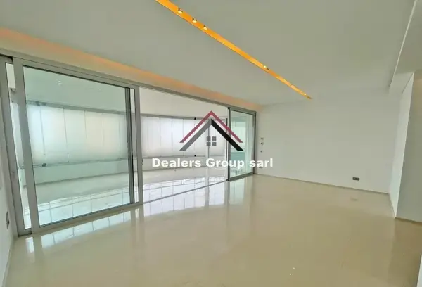 Brand New Super Deluxe Apartment for Sale in Clemenceau