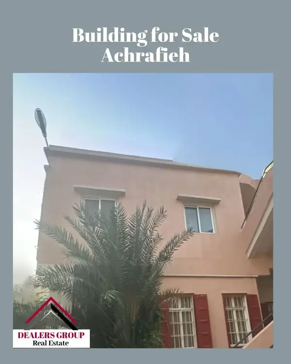 Old Traditional Building for Sale in Achrafieh in a prime Location