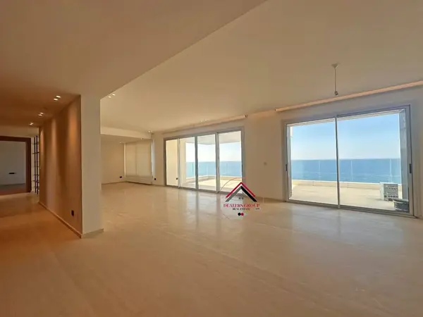 Sea View Modern Apartment for Sale in Raouche – Beirut
