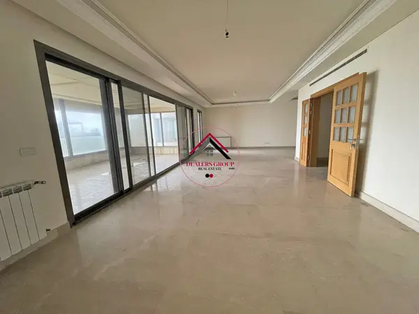 Luxury Sea View Apartment for Sale in Ramlet el Bayda