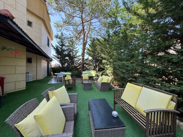 Apartment for Sale in Baabdat