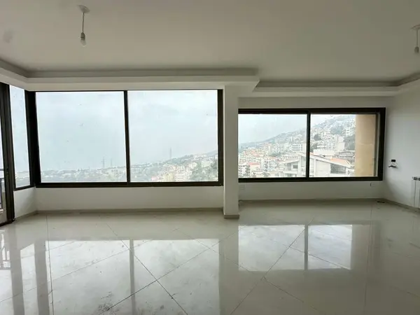 Apartment for Sale in Ain Saadeh