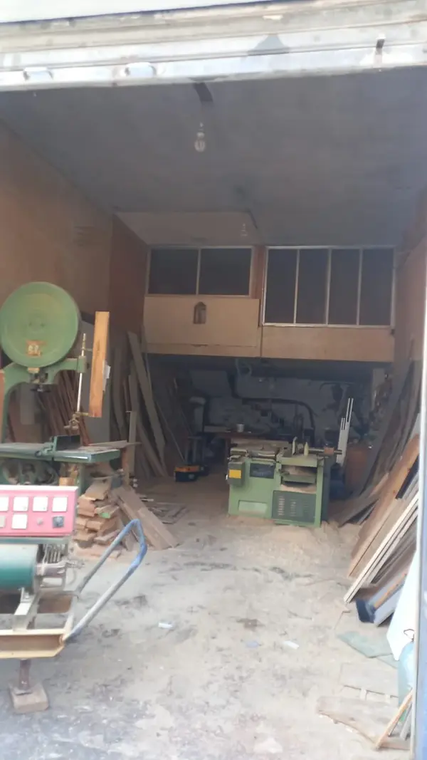 Shop for sale in Edde