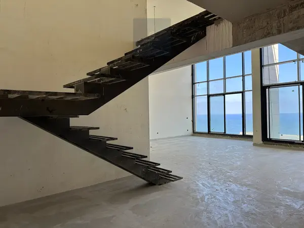 Lovely Loft Duplex With Seaview for Sale in Manara, Beirut