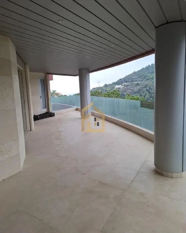 Apartment duplex for Sale in Zouk Mikael