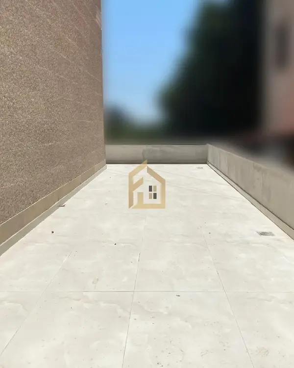 Apartment for Sale in Ballouneh