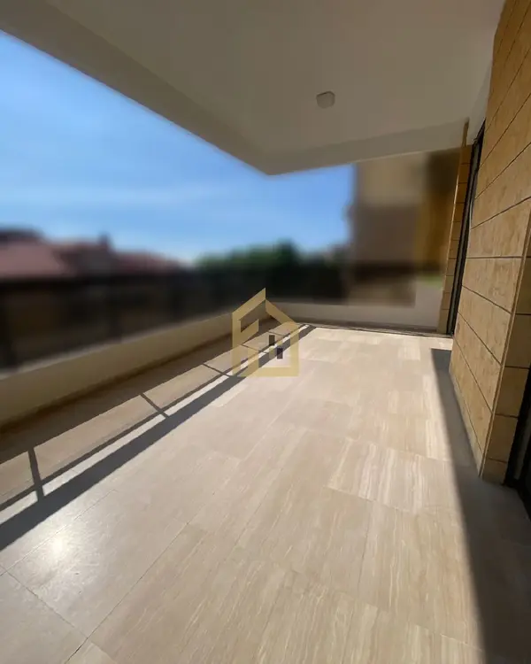 Apartment for Sale in Ballouneh