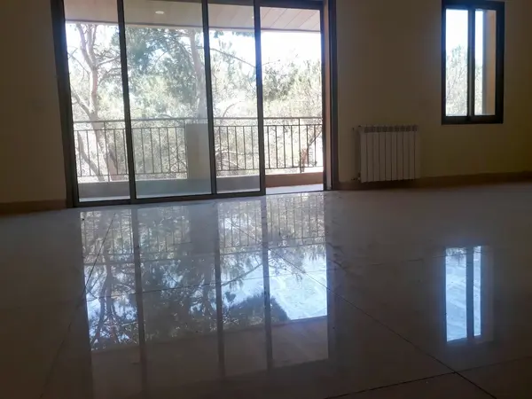 Apartment in Baabdat, Metn