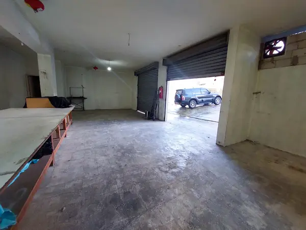 Prime Location Used Warehouse in New Rawda, Metn